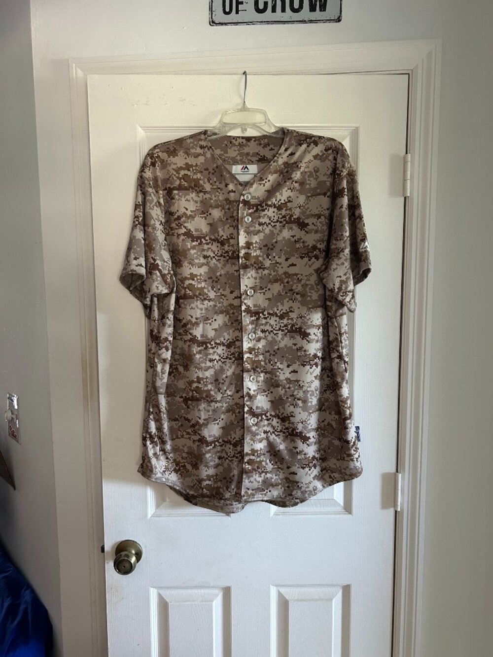 Majestic Camo Cool Base Full Button Baseball Jersey--Large